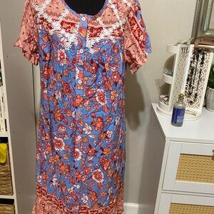 ViVI Blue and Red Floral Patterned house dress